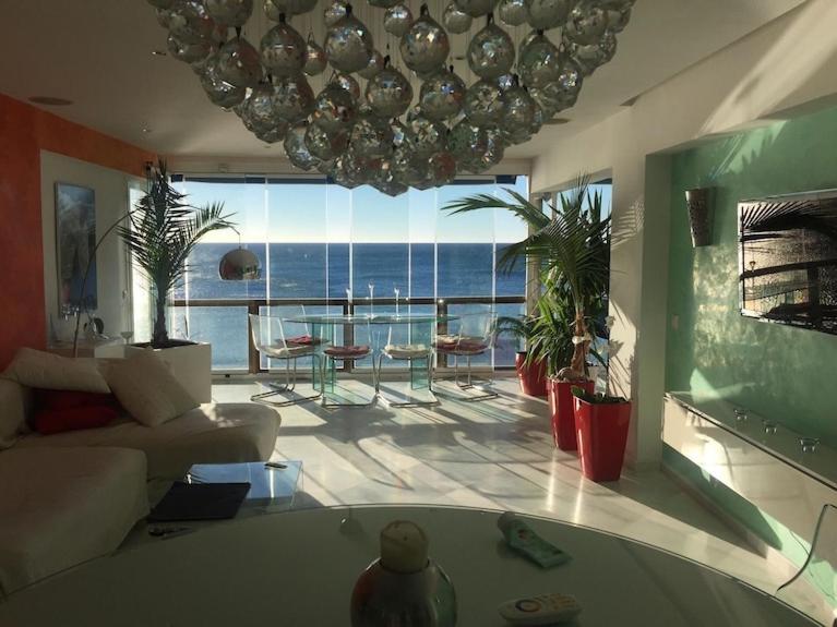 Malibu Deluxe Strandlage Apartment Benalmadena